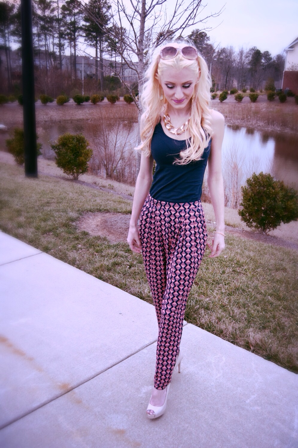 Since the pants have a very bold pattern, I opted for a simple solid colored tank top. I used navy to go with the navy lines in the pants.