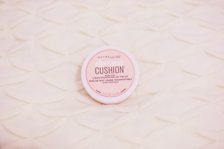 Worth The Hype? Maybelline Dream Cushion | First Impression + Review + Demo . Lifestyle, fashion, and beauty blogger / vlogger Jessica Linn from Linn Style reviewed the Maybelline Dream Cushion Foundation on her Youtube channel.