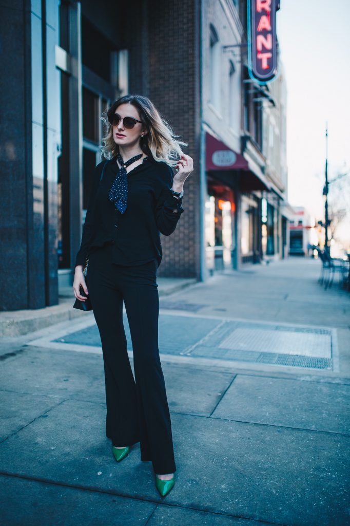 All Black With a Pop of Green | Monochromatic Outfit Inspiration