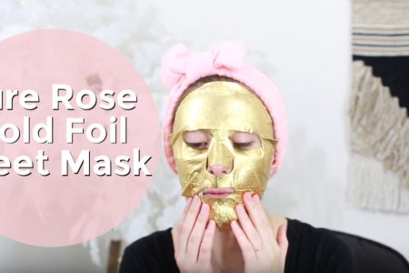 The Gold Foil Sheet Mask by Masque Bar. Review by North Carolina fashion and lifestyle blogger and youtuber Jessica Linn.