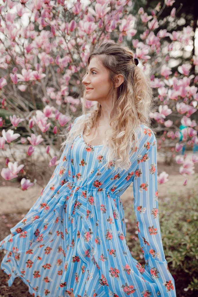 Walmart Dresses Under $20 by fashion blogger Jessica Linn