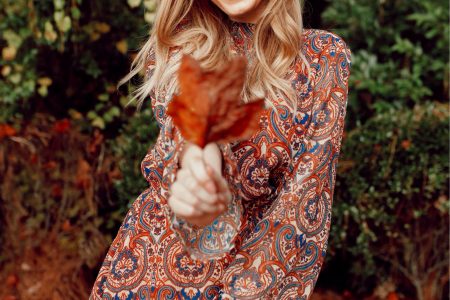 The Best Fall Music | Spotify Playlist For All The Autumn Vibes by North Carolina lifestyle blogger Jessica Linn.