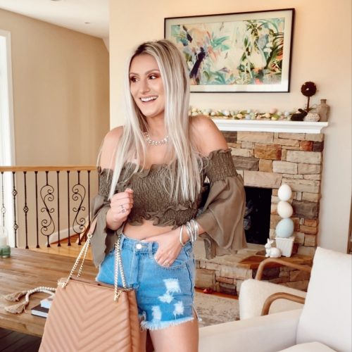 Shein Haul + Review | Spring Outfits, Swimsuits, etc. olive green bell sleeve crop top and highwaisted denim shorts | Jessica Linn