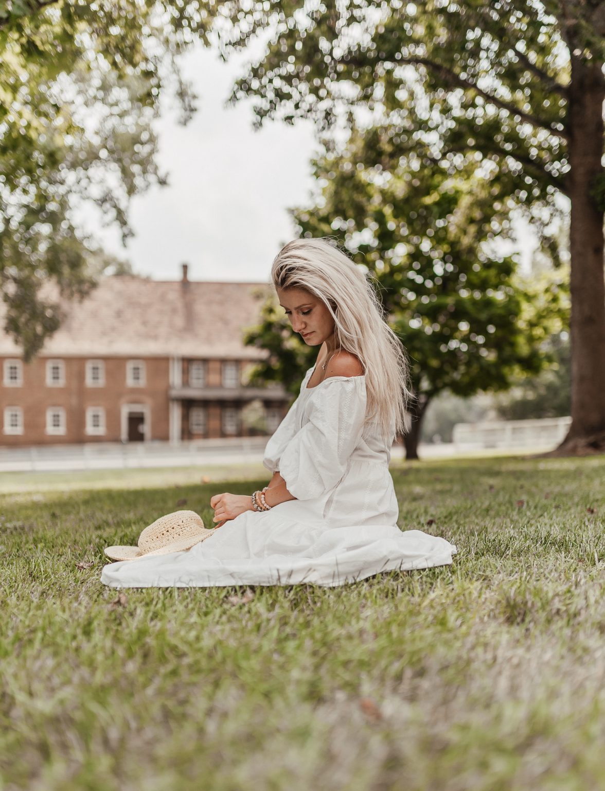 White Dress In Old Salem - Linn Style